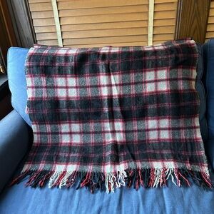 Vintage All Wool Plaid Throw made in England for R.H.Macy Inc. Ny